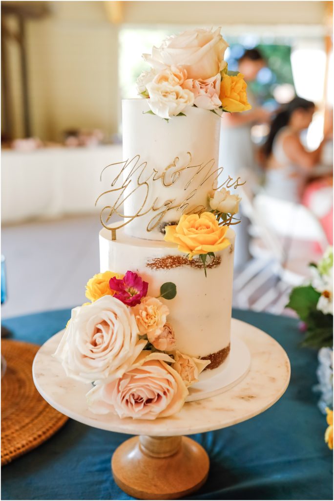 Zoo Montana Wedding Cake