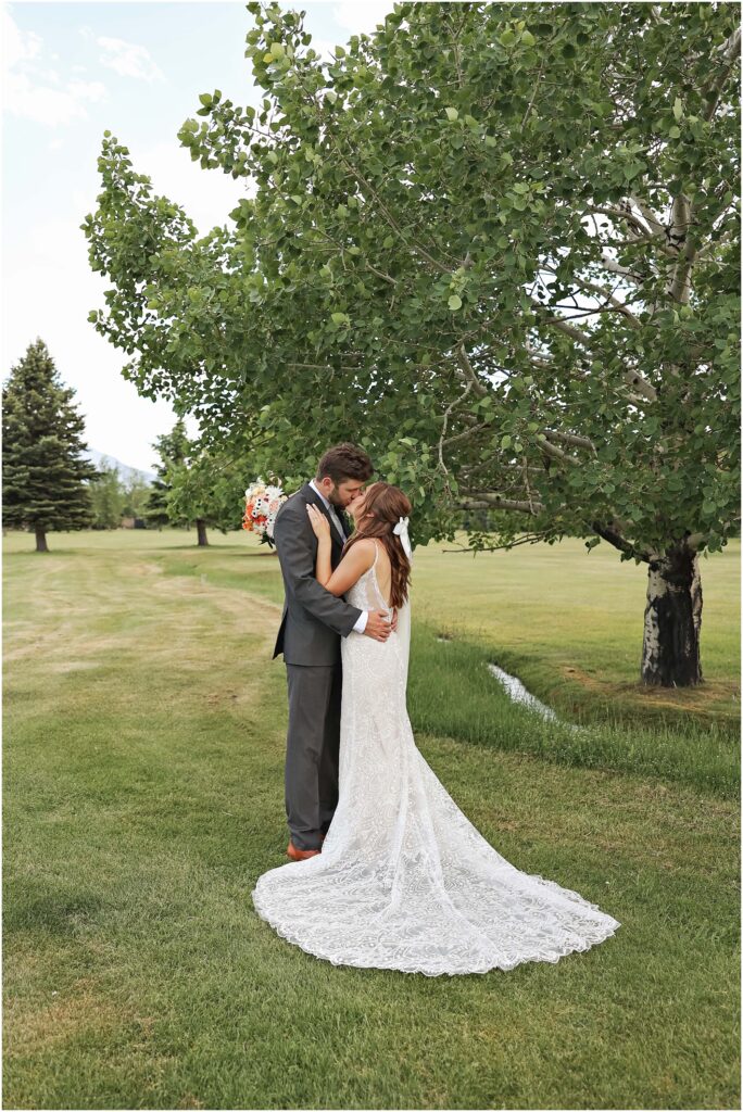 Red Lodge Mountain Wedding Bride and Groom Photos